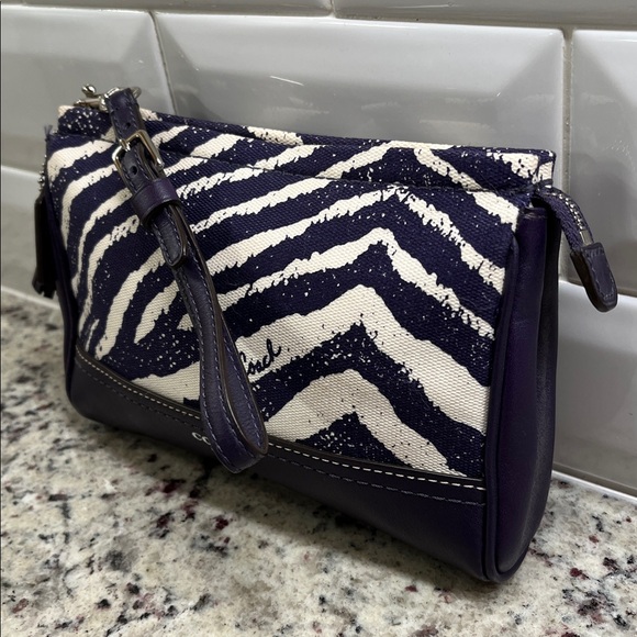 Coach Legacy Zebra Wristlet Clutch in Purple NWT - Picture 3 of 13
